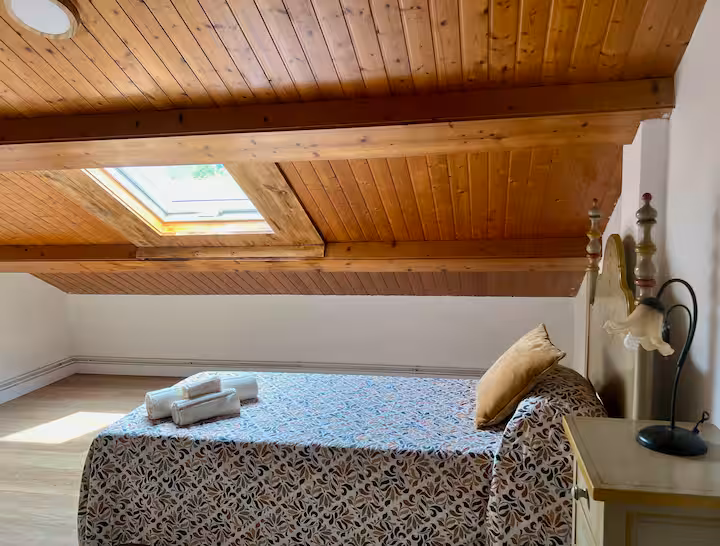 5dddaeb1-9acb-4288-9764-6065cd3fabe9