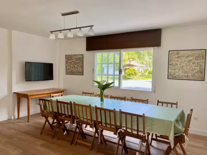 774f7bf2-e36e-4df5-883f-68375cfe0984